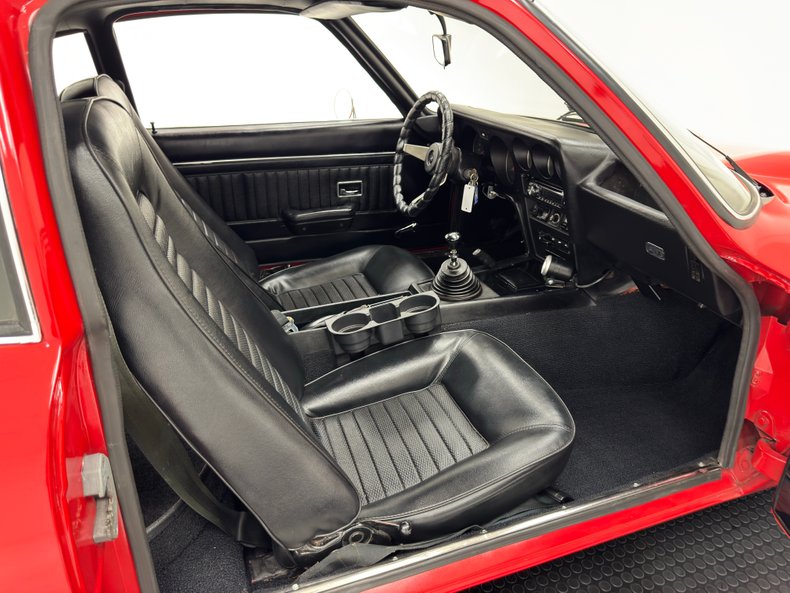 Opel-Gt-1969-Red-Black-11