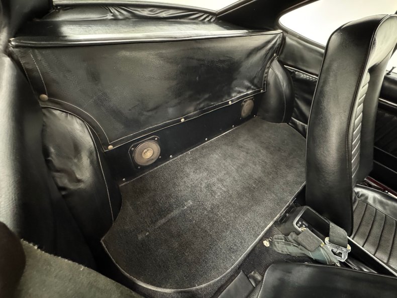 Opel-Gt-1969-Red-Black-18