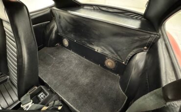 Opel-Gt-1969-Red-Black-9