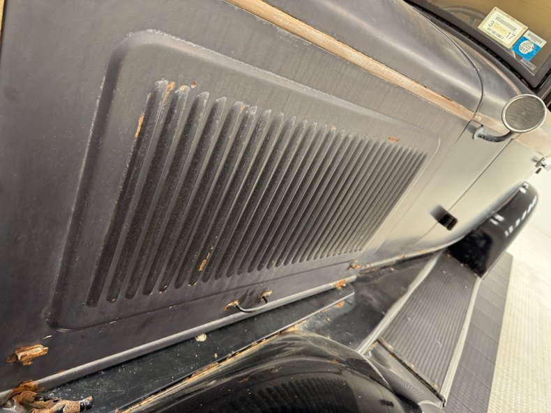 Overland-Other-1929-Black-Brown-17