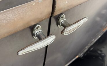 Overland-Other-1929-Black-Brown-22