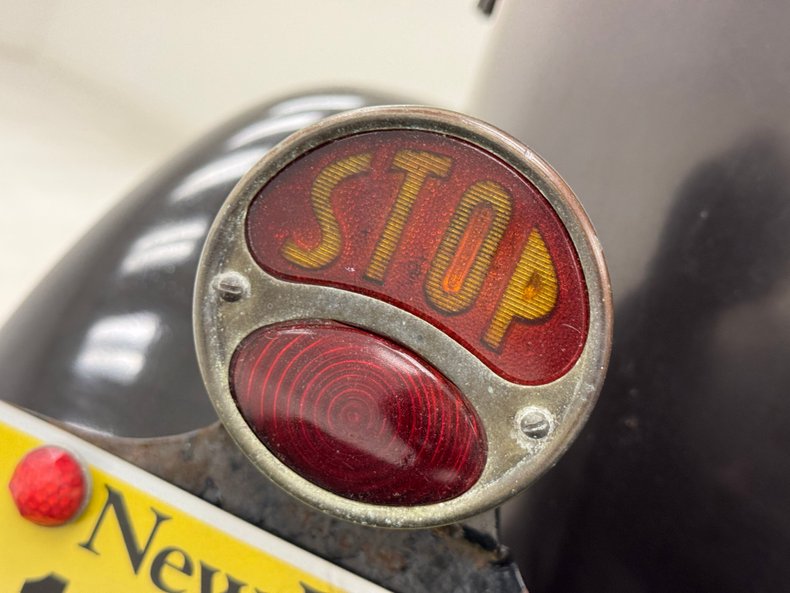 Overland-Other-1929-Black-Brown-24