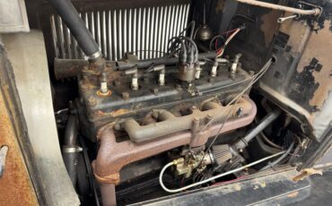 Overland-Other-1929-Black-Brown-34