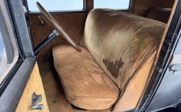 Overland-Other-1929-Black-Brown-41