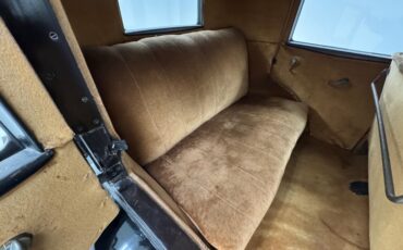 Overland-Other-1929-Black-Brown-43