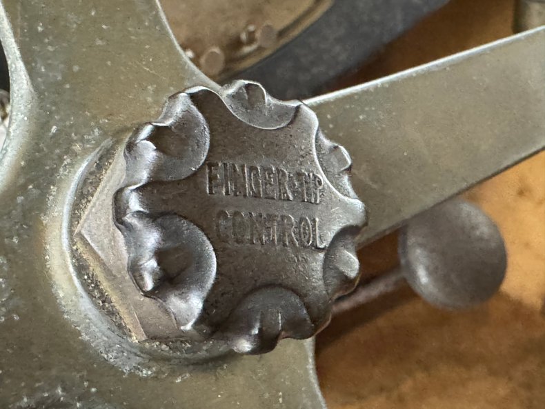 Overland-Other-1929-Black-Brown-46