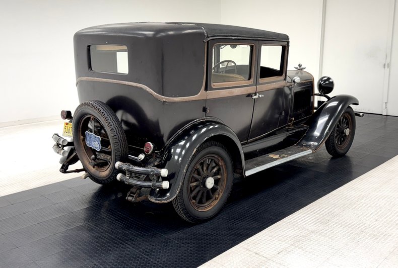 Overland-Other-1929-Black-Brown-7