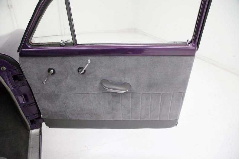 Packard-200-1951-Purple-Metallic-Gray-23