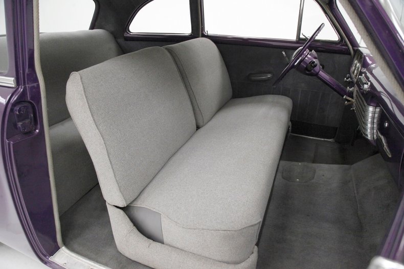 Packard-200-1951-Purple-Metallic-Gray-32