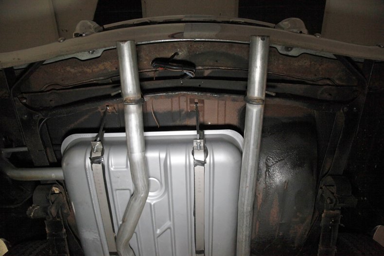 Packard-200-1951-Purple-Metallic-Gray-40