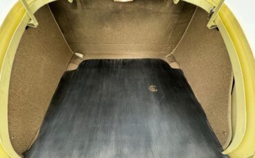 Packard-Other-1938-Packard-Ivory-Black-13