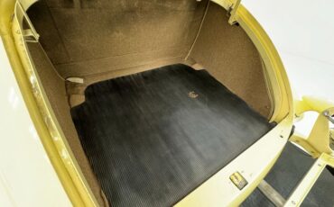 Packard-Other-1938-Packard-Ivory-Black-32