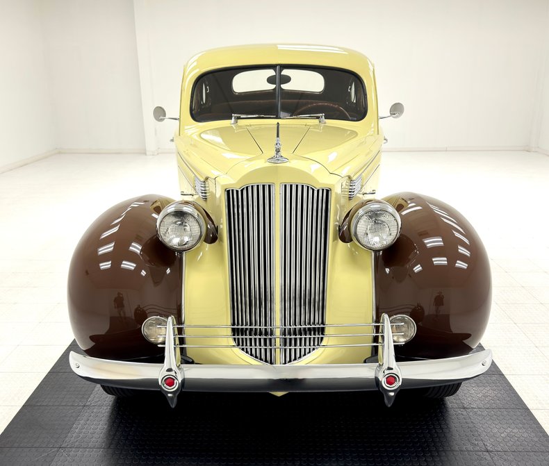 Packard-Other-1939-Pale-Yellow-Brown-13