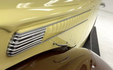 Packard-Other-1939-Pale-Yellow-Brown-16