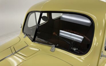 Packard-Other-1939-Pale-Yellow-Brown-18