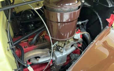 Packard-Other-1939-Pale-Yellow-Brown-24