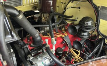 Packard-Other-1939-Pale-Yellow-Brown-26