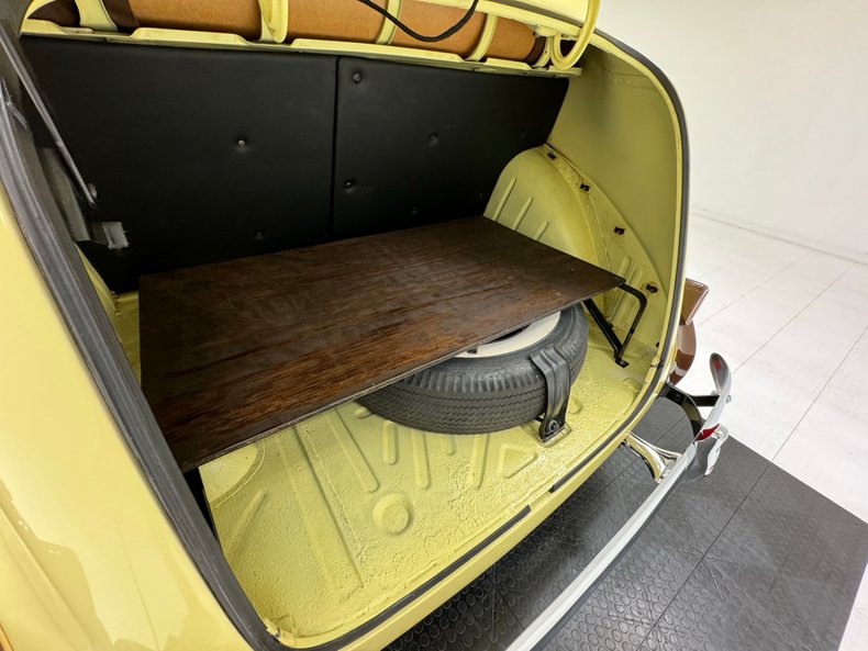 Packard-Other-1939-Pale-Yellow-Brown-29