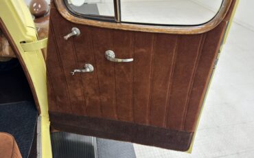 Packard-Other-1939-Pale-Yellow-Brown-35