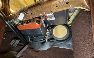 Packard-Other-1939-Pale-Yellow-Brown-41