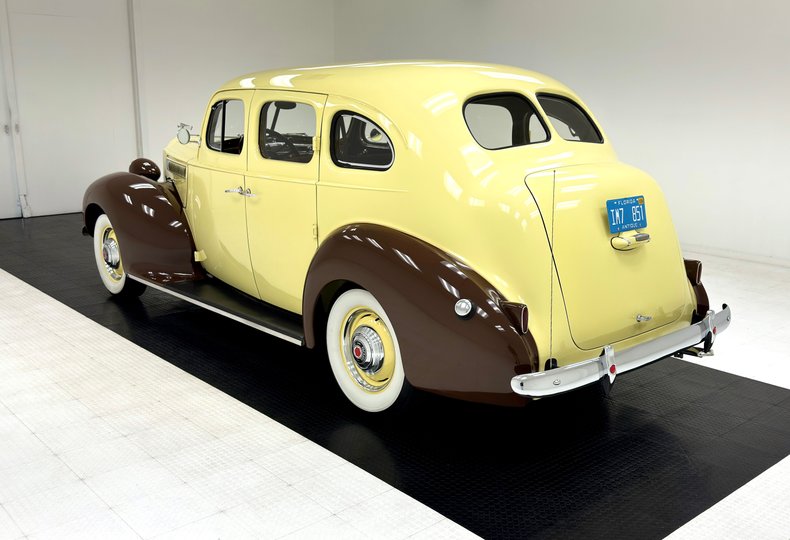 Packard-Other-1939-Pale-Yellow-Brown-43