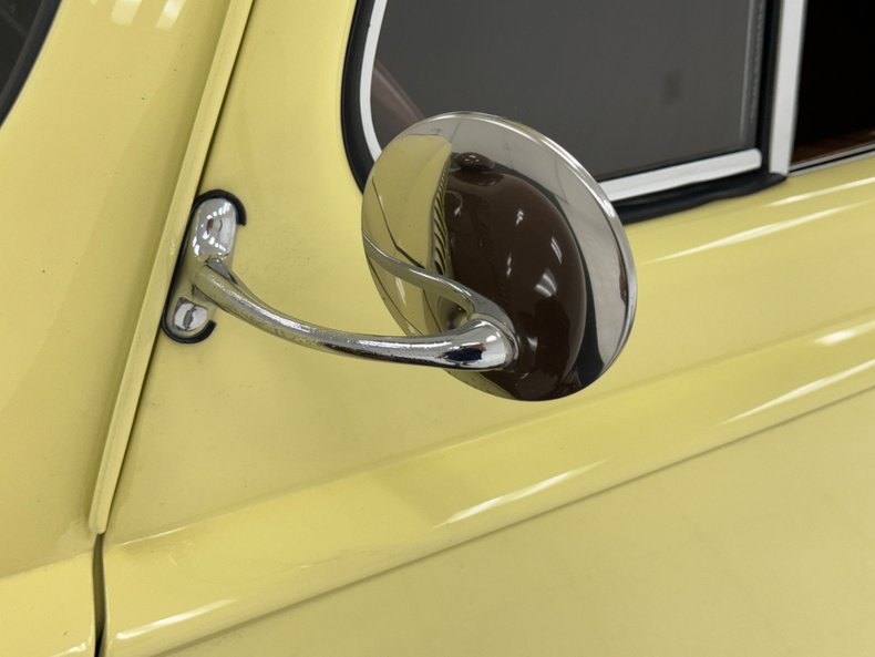 Packard-Other-1939-Pale-Yellow-Brown-44