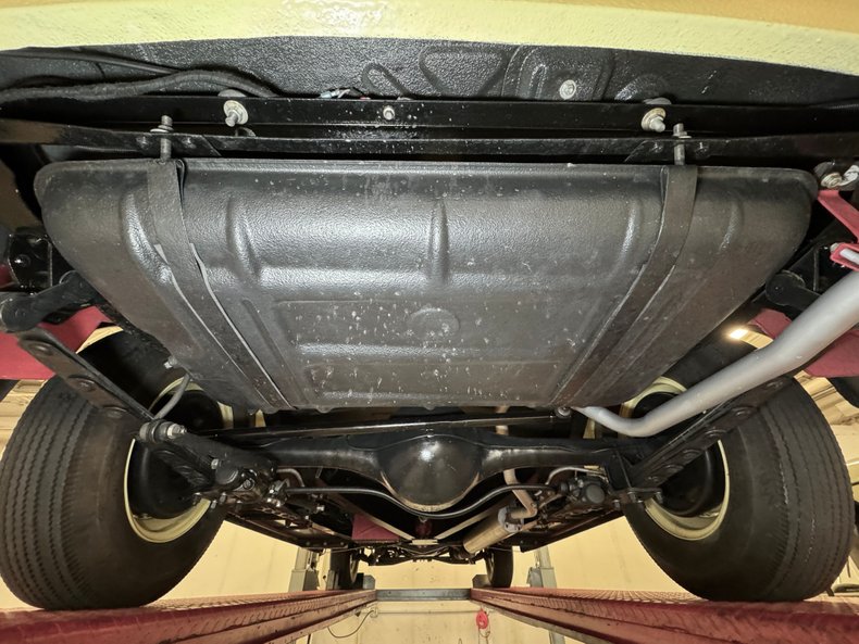 Packard-Other-1939-Pale-Yellow-Brown-46