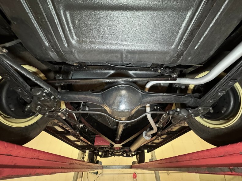 Packard-Other-1939-Pale-Yellow-Brown-49