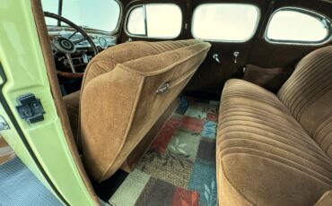 Packard-Other-1939-Pale-Yellow-Brown-5