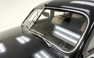 Packard-Other-1949-Black-Beige-19