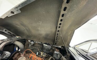 Packard-Other-1949-Black-Beige-39