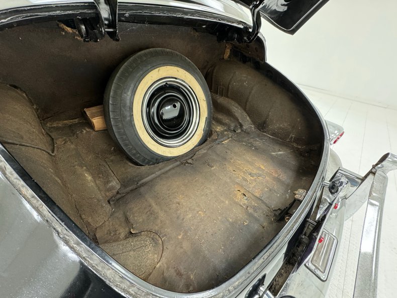 Packard-Other-1949-Black-Beige-8