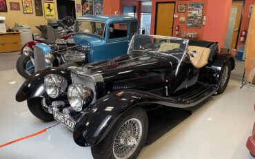 Panther-J72-roadster-1976-Black-Beige