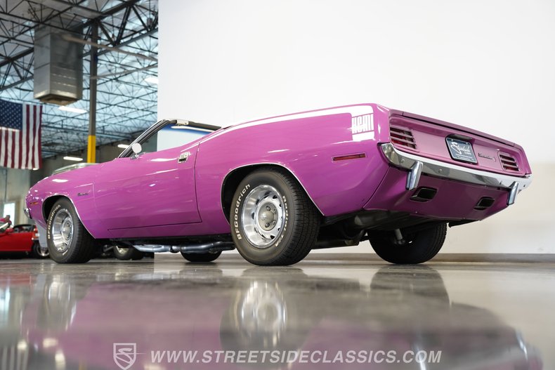 Plymouth-Barracuda-1970-Moulin-Rouge-White-15