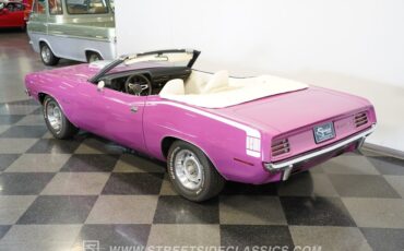 Plymouth-Barracuda-1970-Moulin-Rouge-White-18