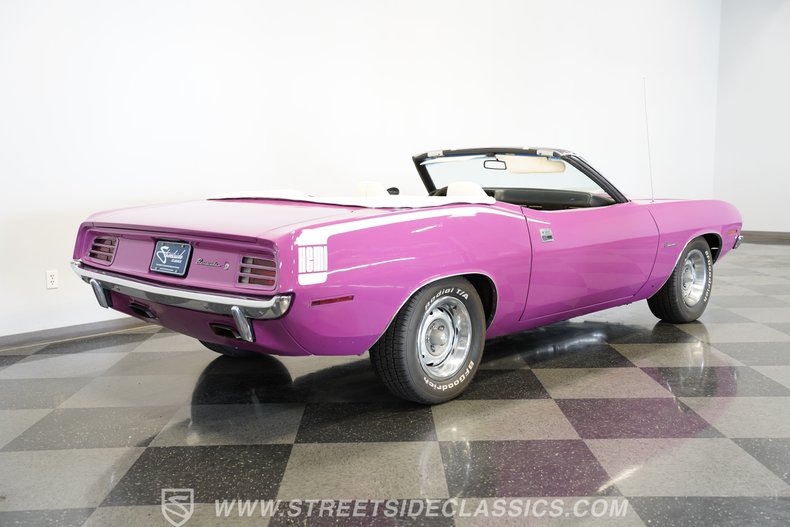 Plymouth-Barracuda-1970-Moulin-Rouge-White-20