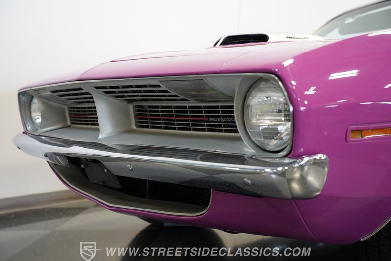 Plymouth-Barracuda-1970-Moulin-Rouge-White-29