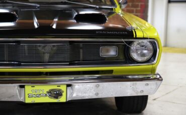 Plymouth-Duster-1971-Curious-Yellow-Tan-12