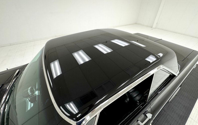 Plymouth-Fury-iii-1965-Ebony-Black-16