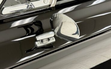 Plymouth-Fury-iii-1965-Ebony-Black-17