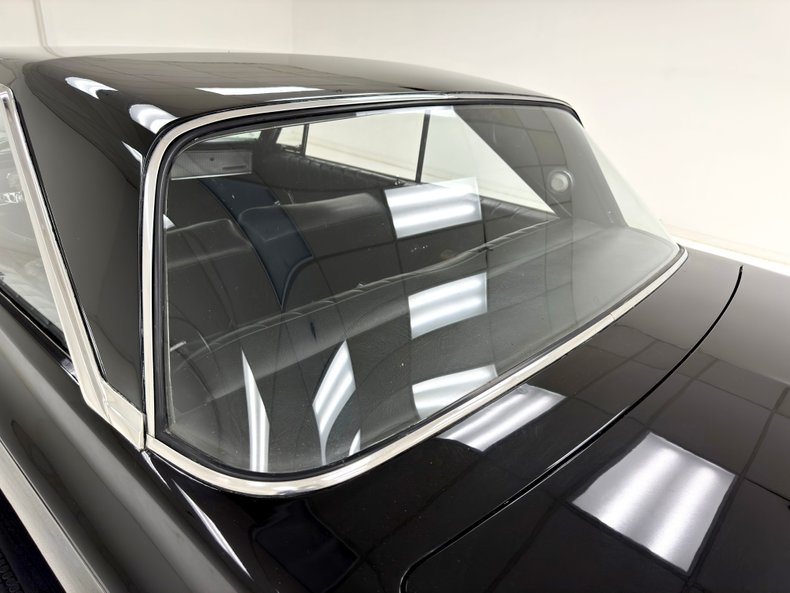 Plymouth-Fury-iii-1965-Ebony-Black-19