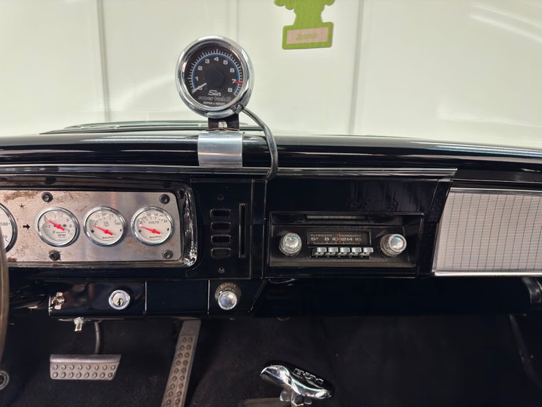 Plymouth-Fury-iii-1965-Ebony-Black-36