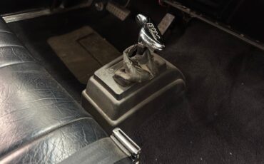 Plymouth-Fury-iii-1965-Ebony-Black-38