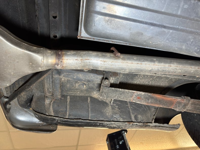 Plymouth-Fury-iii-1965-Ebony-Black-43