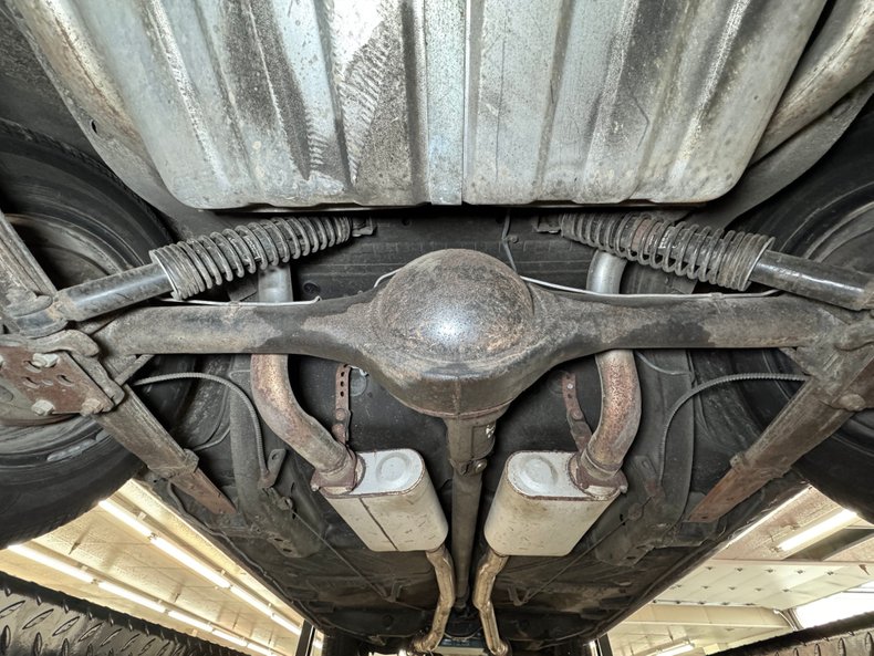 Plymouth-Fury-iii-1965-Ebony-Black-45