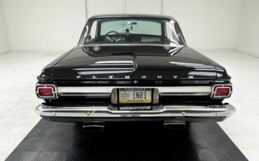 Plymouth-Fury-iii-1965-Ebony-Black-5