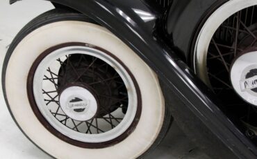 Plymouth-Model-pa-1931-Maroon-Tan-18