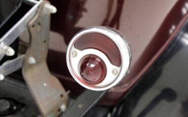 Plymouth-Model-pa-1931-Maroon-Tan-24