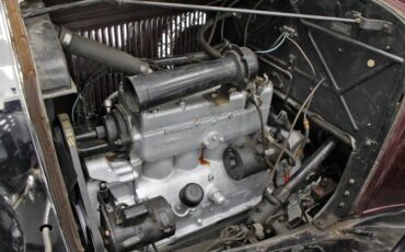 Plymouth-Model-pa-1931-Maroon-Tan-32