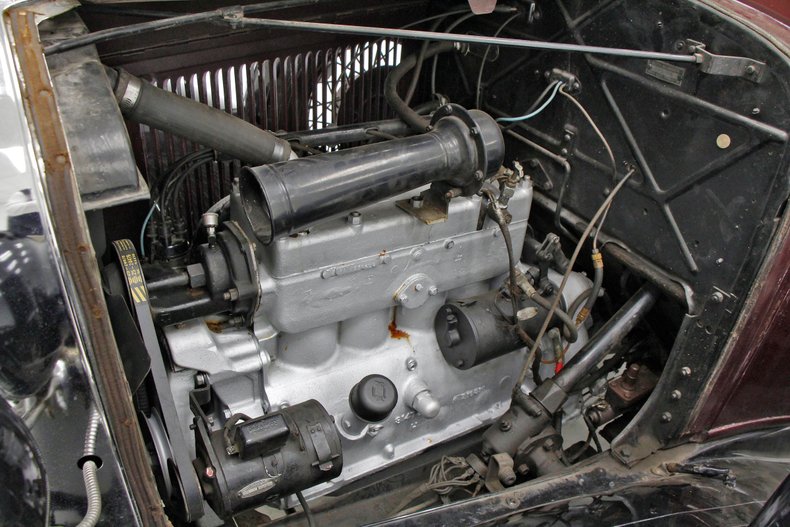 Plymouth-Model-pa-1931-Maroon-Tan-32